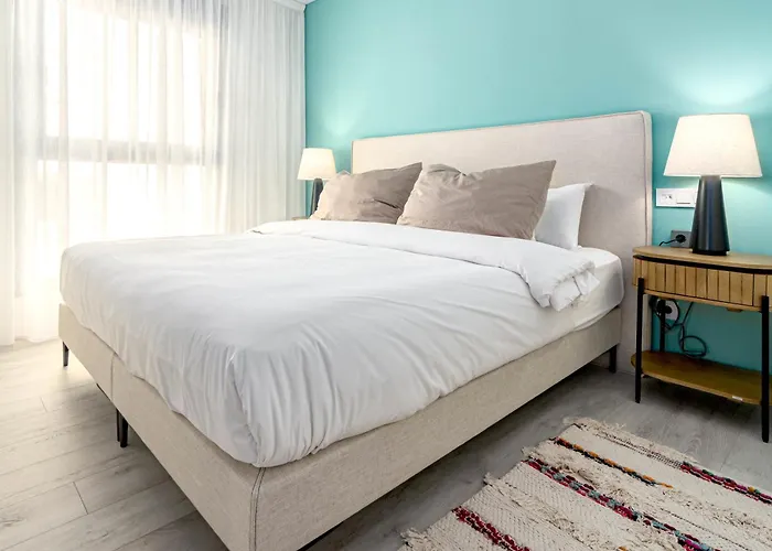 아파트 Le2e- Modern New-build Flat Near The 에스테포나