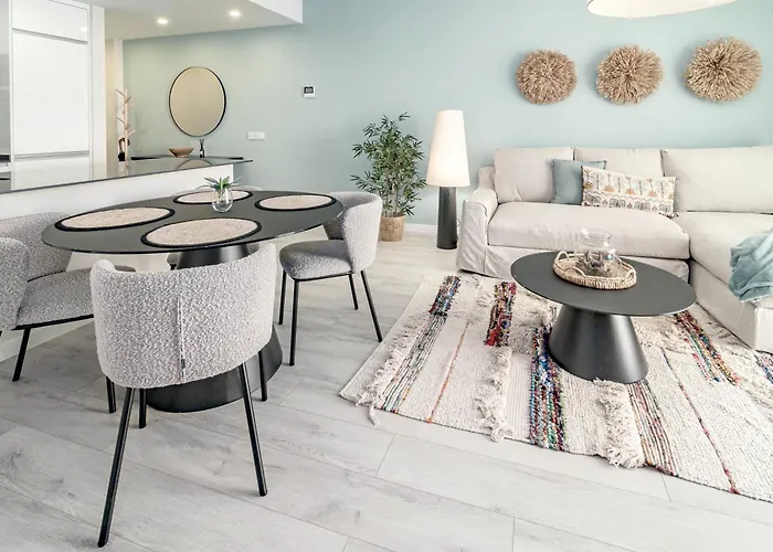 아파트 Le2e- Modern New-build Flat Near The 에스테포나