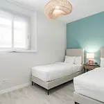 Le2e- Modern New-build Flat Near The Apartamento *