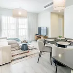 Le2e- Modern New-build Flat Near The Apartment *