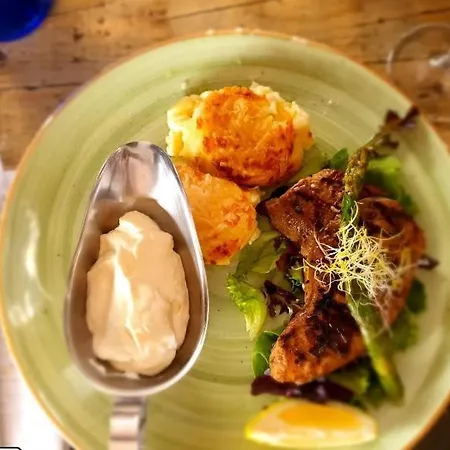 Le2e- Modern New-build Flat Near The 아파트