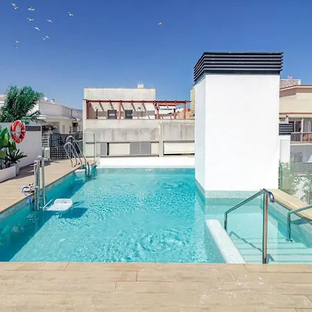 Le2e- Modern New-build Flat Near The דירה אסטפונה