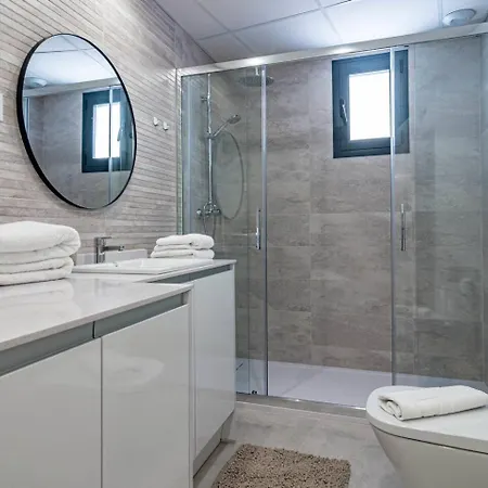 דירה Le2e- Modern New-build Flat Near The אסטפונה