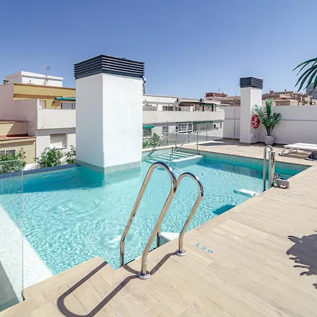 Le2e- Modern New-build Flat Near The