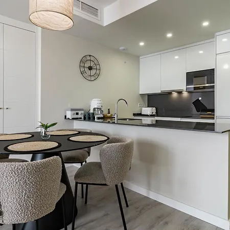 Le2e- Modern New-build Flat Near The Apartman