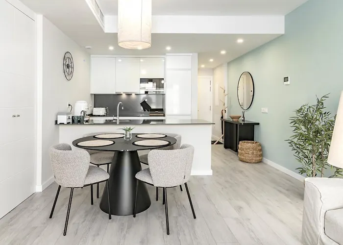 Le2e- Modern New-build Flat Near The *