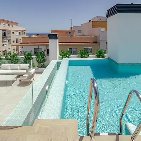 Le2e- Modern New-build Flat Near The