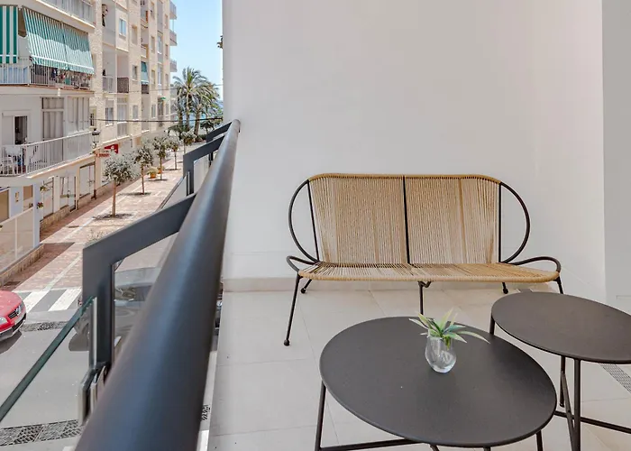 Le2e- Modern New-build Flat Near The شقة